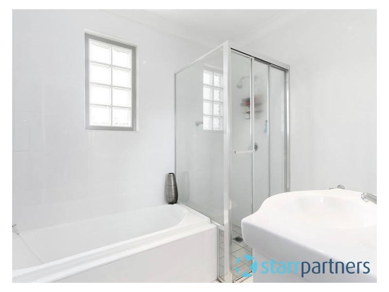 8/35 Wellington Road, Granville NSW 2142