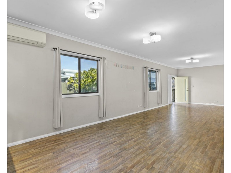 18 Chamberlain Road, Guildford NSW 2161