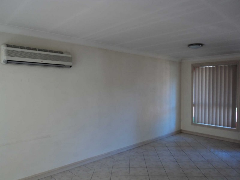 02/10 RICKARD STREET, Merrylands NSW 2160