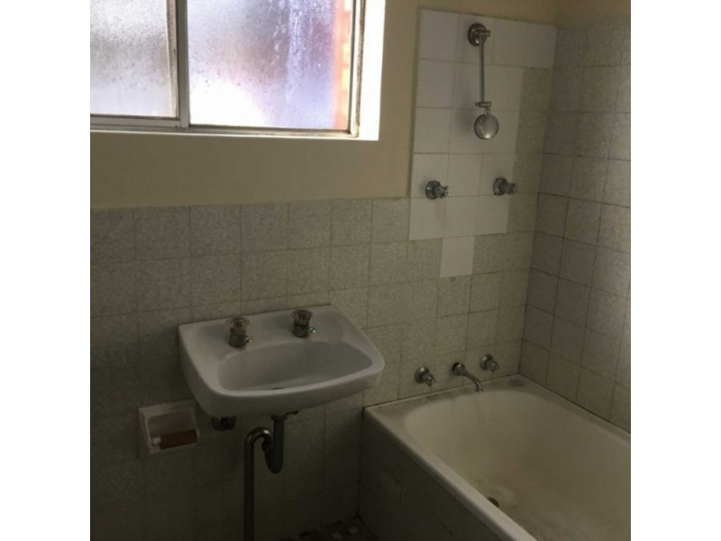 02/20 WALKER STREET, Merrylands NSW 2160