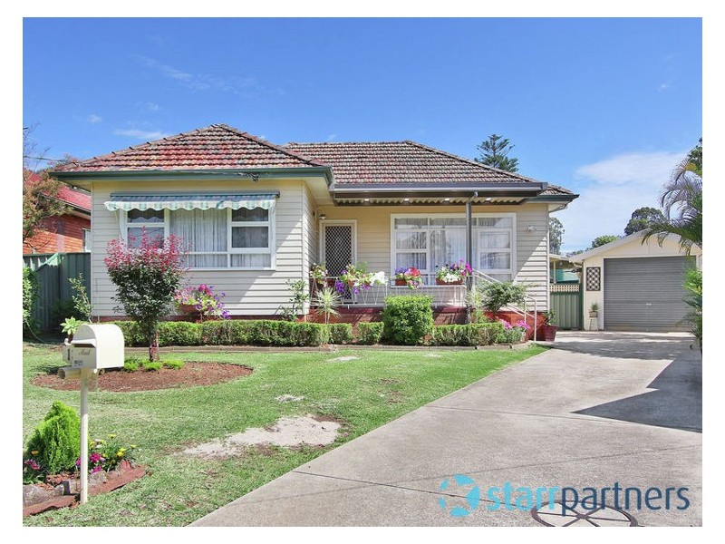 13 Phyllis Crescent, Guildford NSW 2161