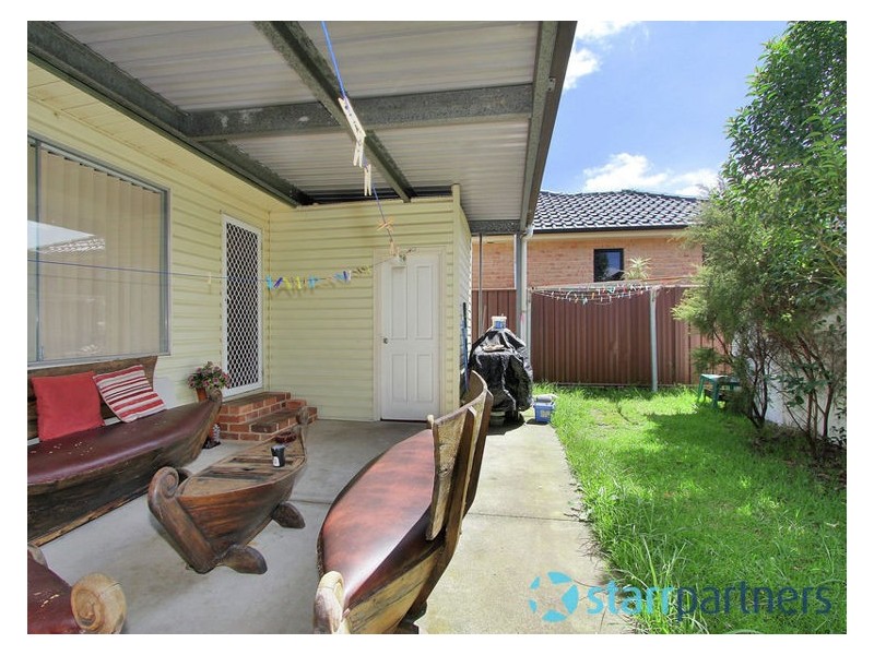 22 & 22A Renfrew Street, Guildford NSW 2161
