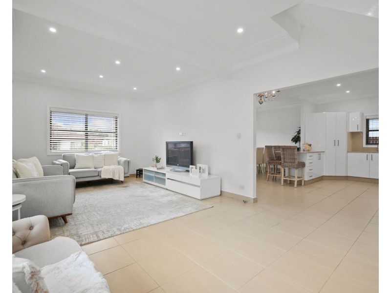 18 Baker Street, Merrylands NSW 2160