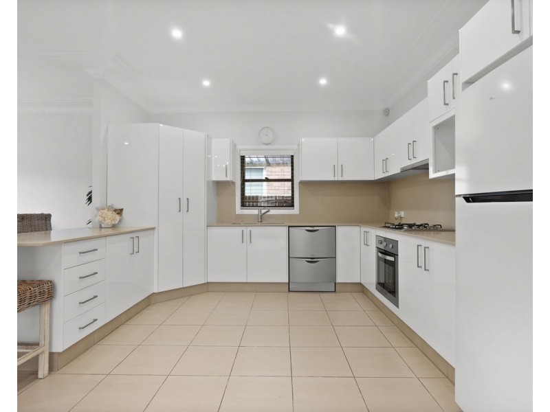 18 Baker Street, Merrylands NSW 2160