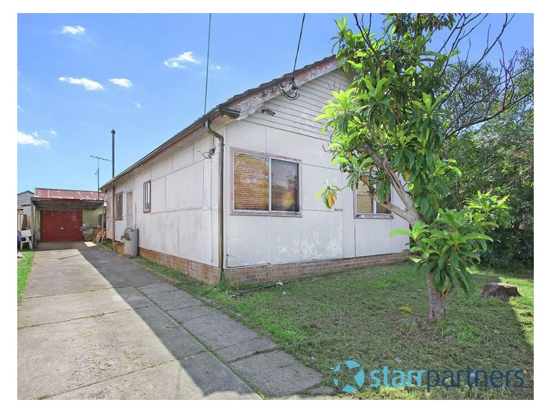 2 Bird Avenue, Guildford NSW 2161