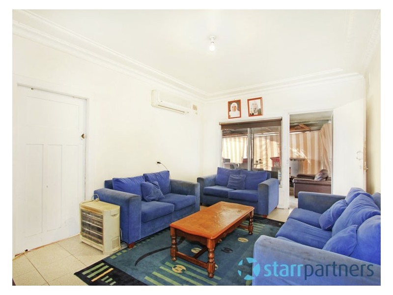 2 Bird Avenue, Guildford NSW 2161