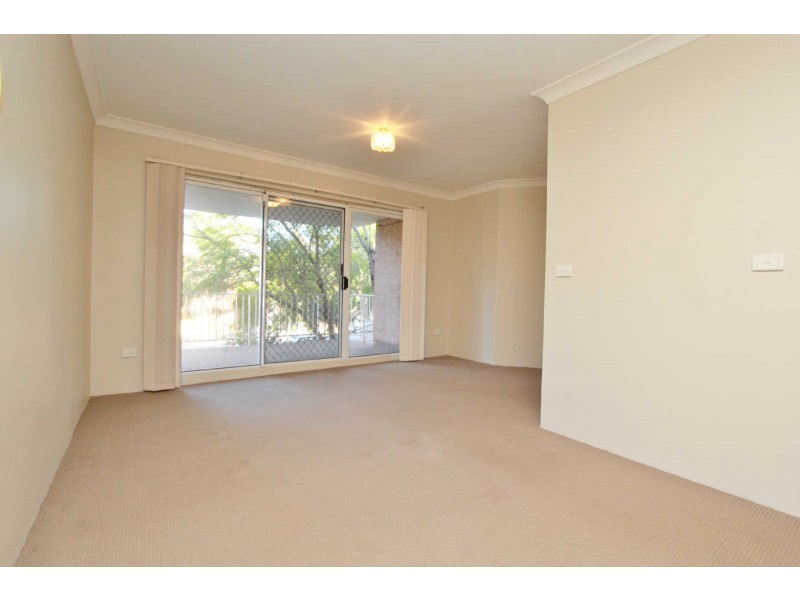 01/37 Memorial Avenue, Merrylands NSW 2160