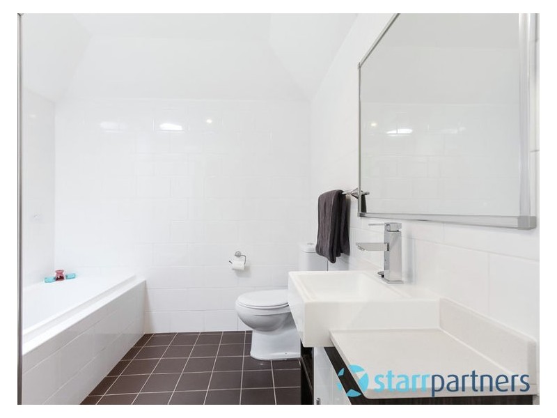 2/9 Tennyson Parade, Guildford NSW 2161