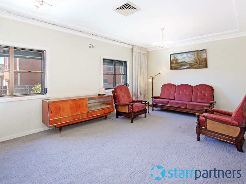 571 MERRYLANDS ROAD, Merrylands NSW 2160