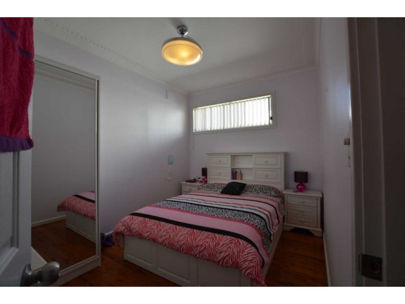 67 DAMIEN AVENUE, Greystanes NSW 2145