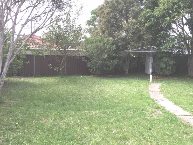 17 DAMIEN AVENUE, Greystanes NSW 2145