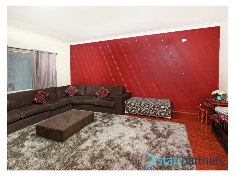 8 Acland Street, Guildford NSW 2161