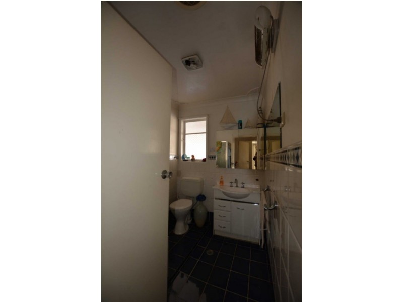 21 LESTER ROAD, Greystanes NSW 2145