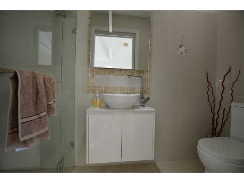 21 LESTER ROAD, Greystanes NSW 2145