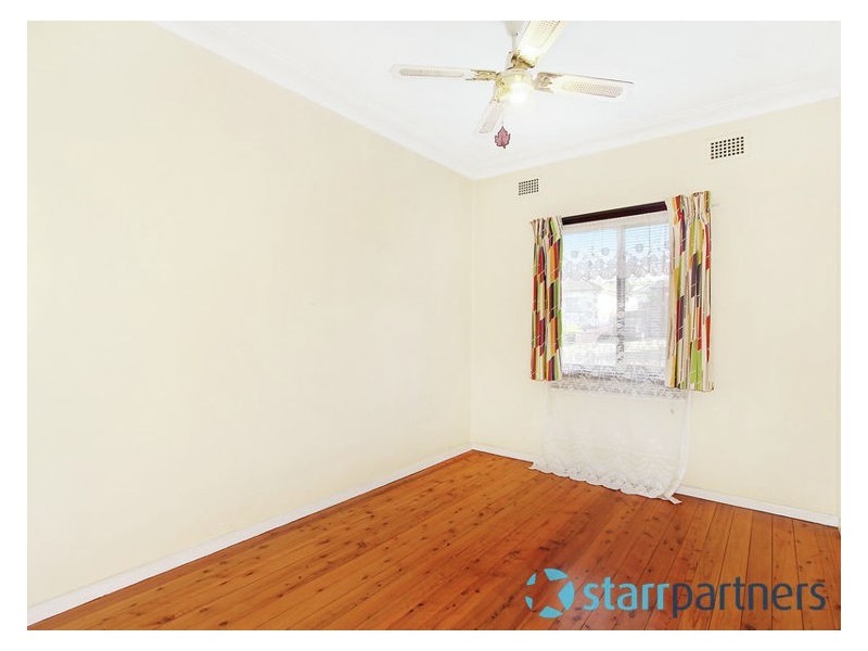 37 Sandra Street, Woodpark NSW 2164