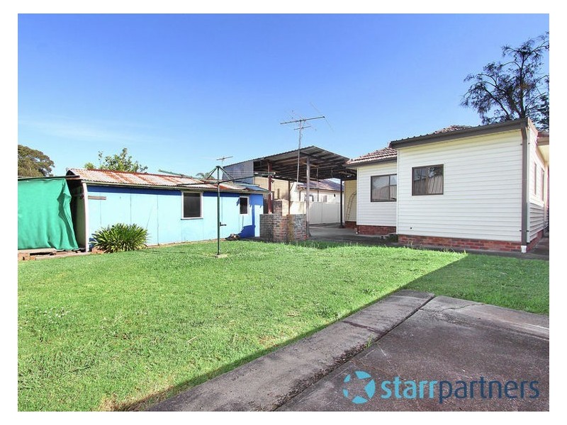 37 Sandra Street, Woodpark NSW 2164