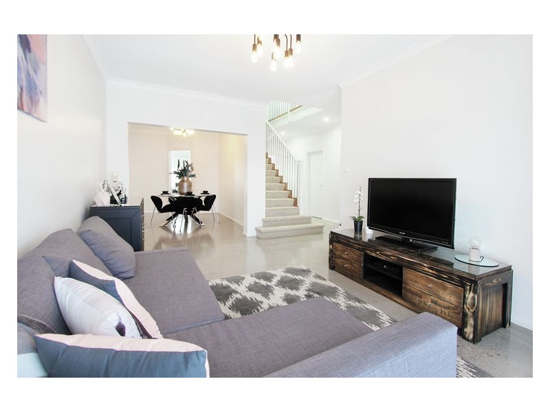 11 Buran Road, Pemulwuy NSW 2145