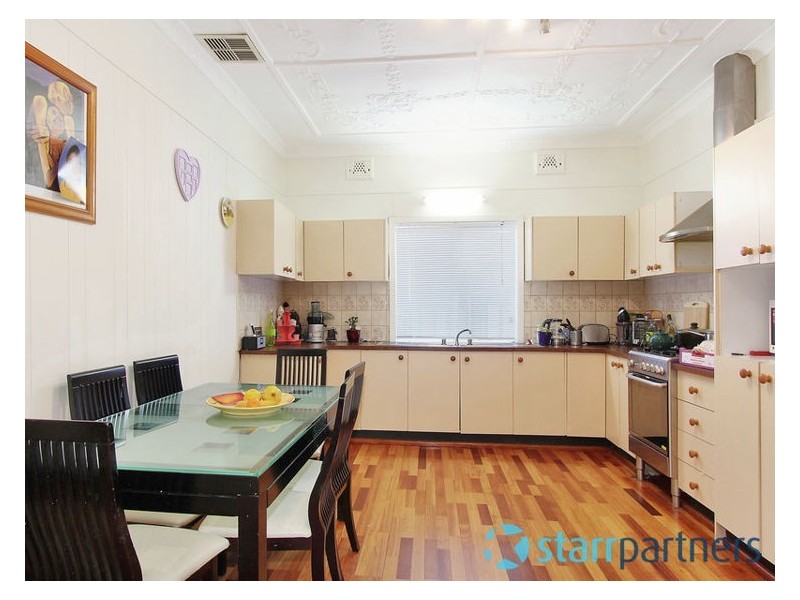 16 Kenyons Road, Merrylands NSW 2160