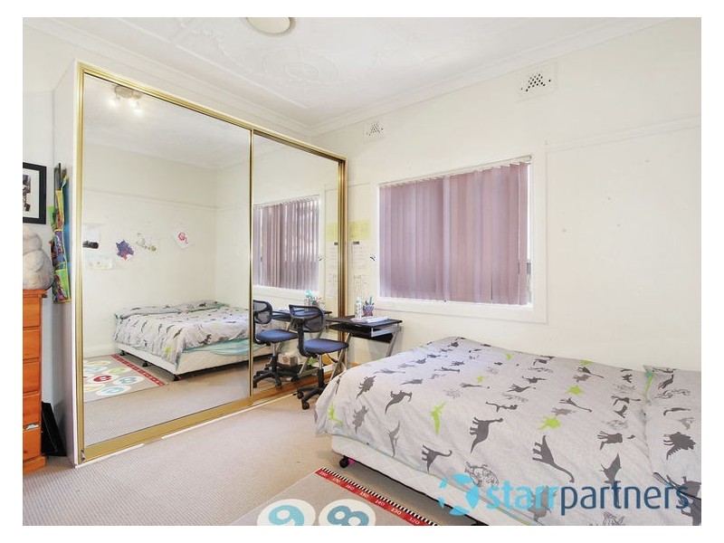 16 Kenyons Road, Merrylands NSW 2160