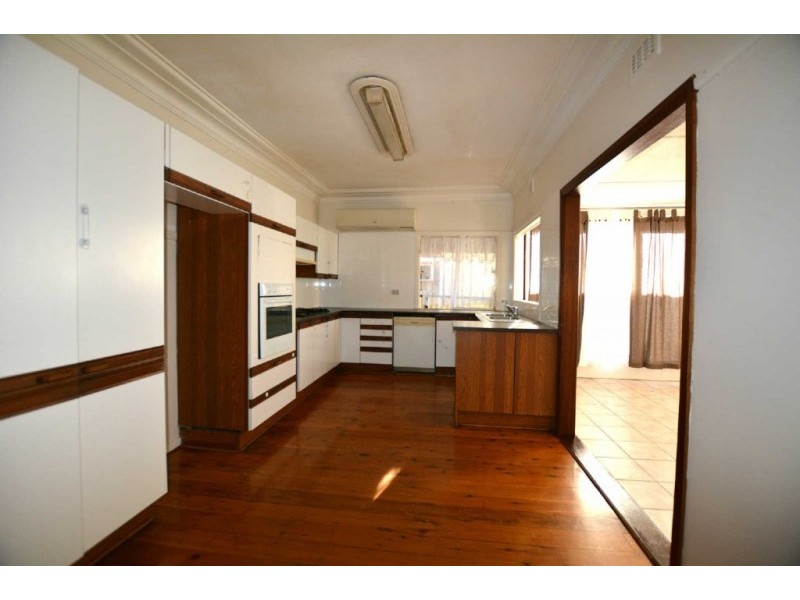 35 BURNETT STREET, Merrylands NSW 2160