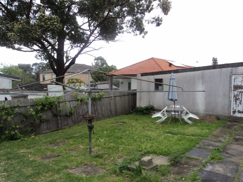 01/64 Hawksview Street, Guildford NSW 2161