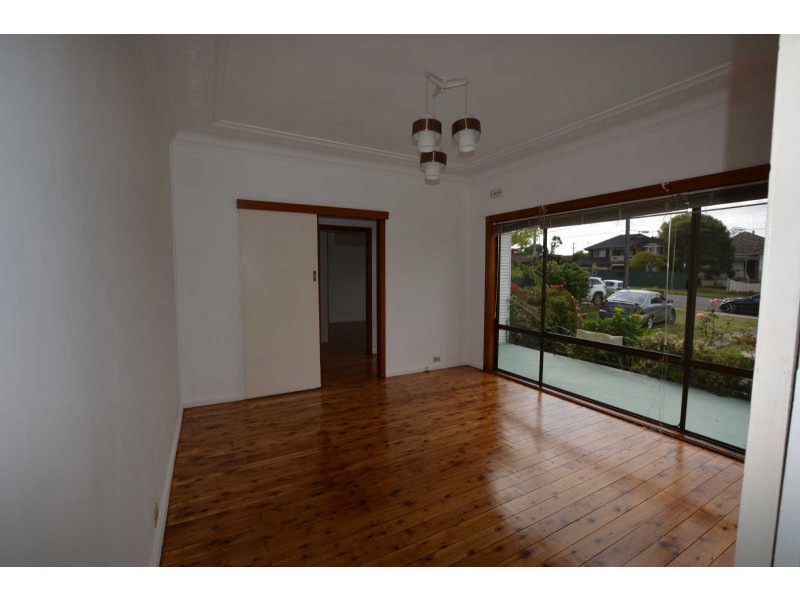 69 WARREN ROAD, Woodpark NSW 2164