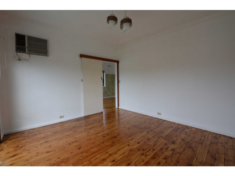 69 WARREN ROAD, Woodpark NSW 2164