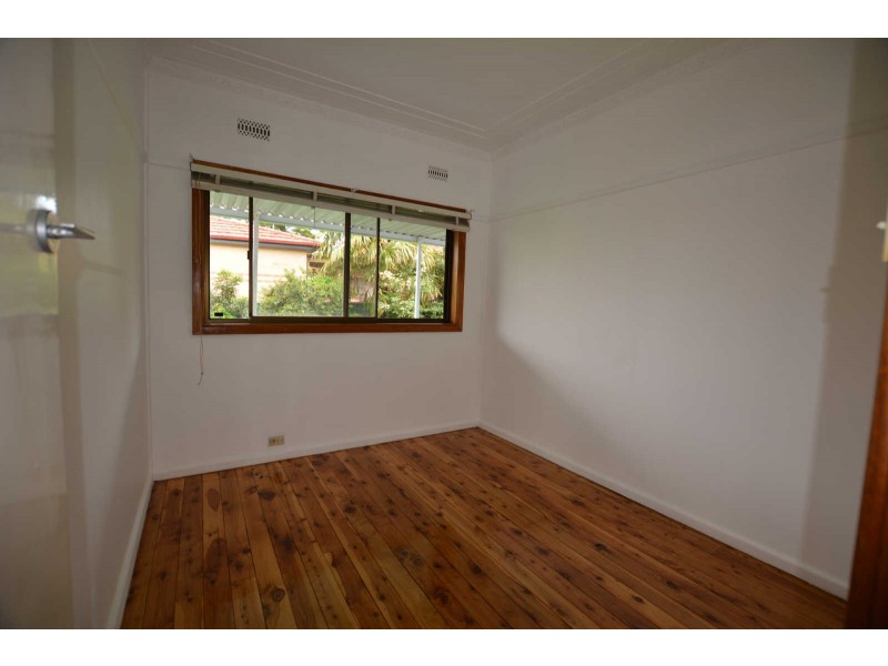 69 WARREN ROAD, Woodpark NSW 2164