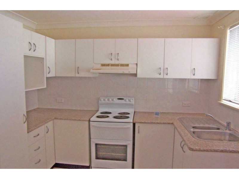 8 ADRIAN PLACE, Greystanes NSW 2145