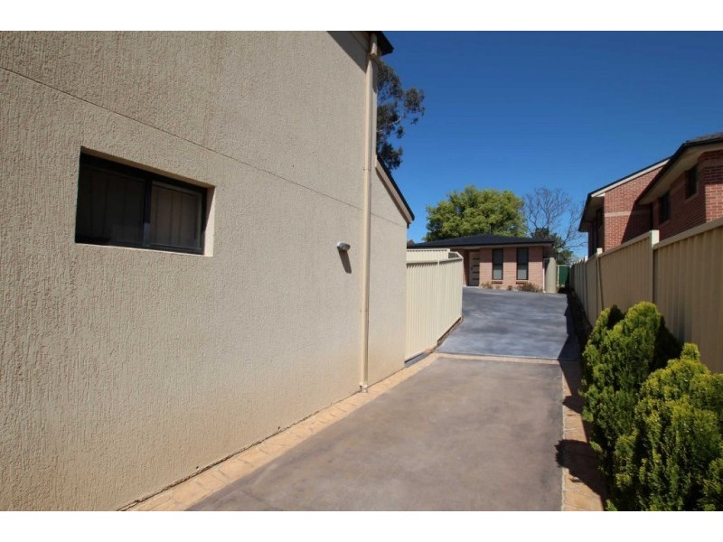 12A HENRY STREET, Guildford NSW 2161