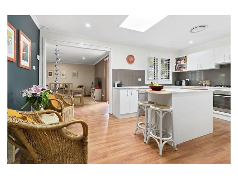 11 Etna Place, Bossley Park NSW 2176