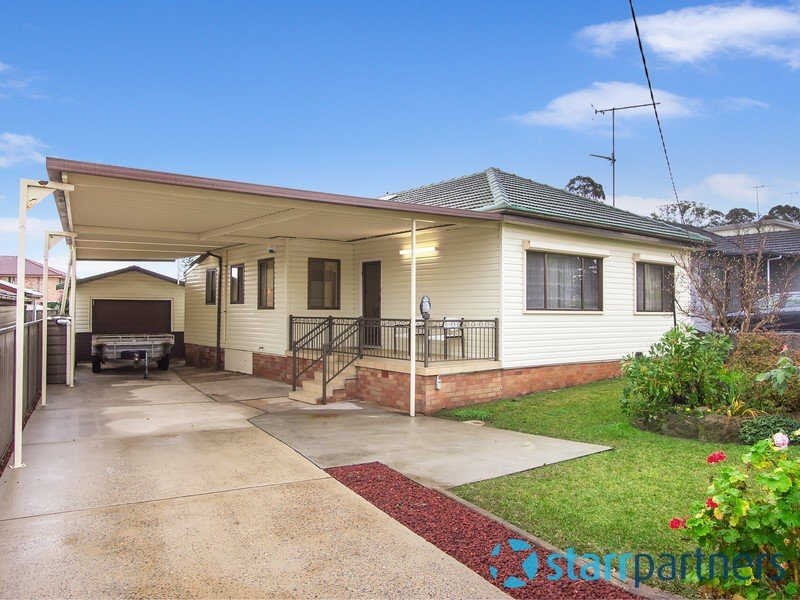 2 DELL STREET, Woodpark NSW 2164