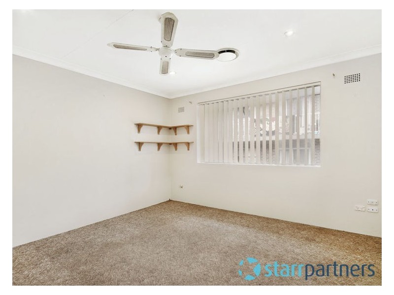 4/15 Oxford Street, Merrylands NSW 2160