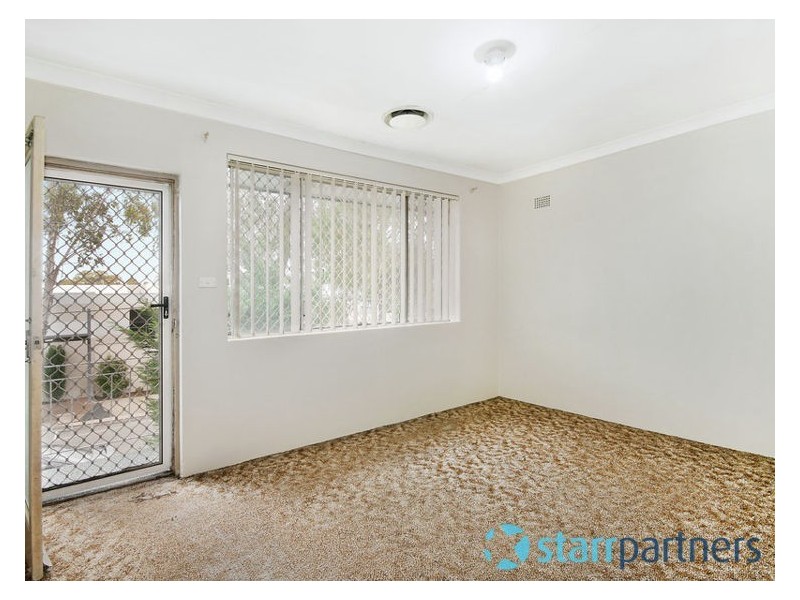 4/15 Oxford Street, Merrylands NSW 2160