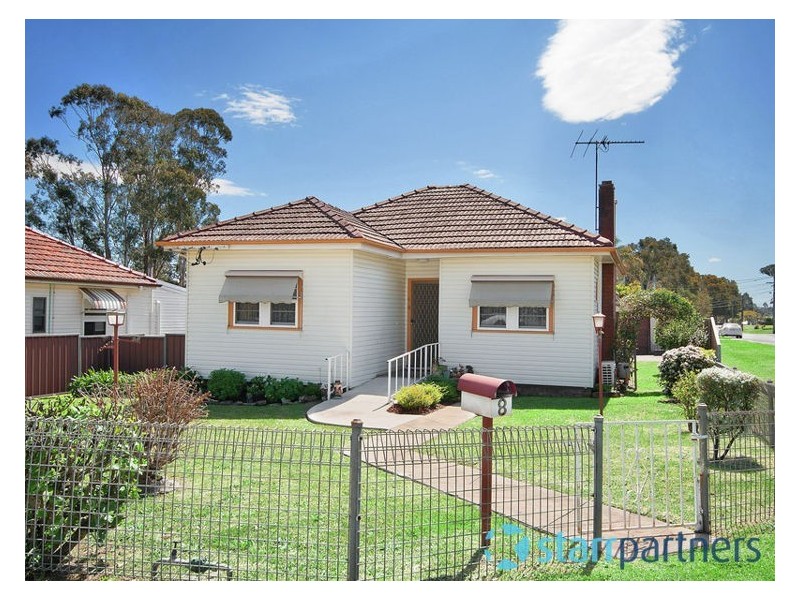8 Hollywood Street, South Wentworthville NSW 2145