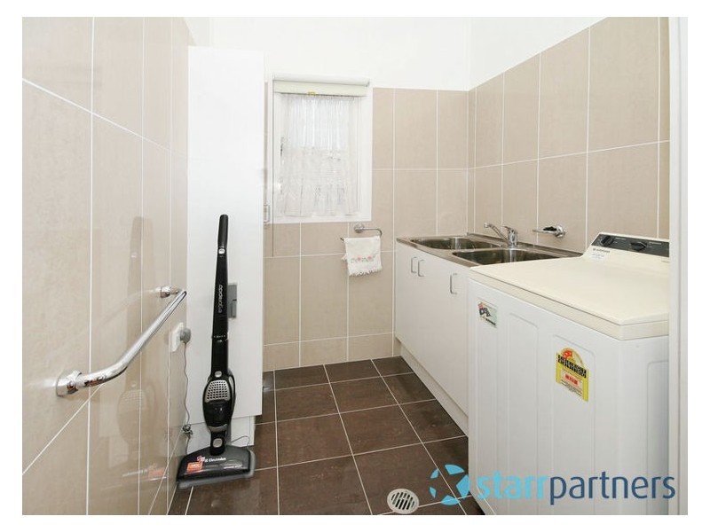 8 Hollywood Street, South Wentworthville NSW 2145