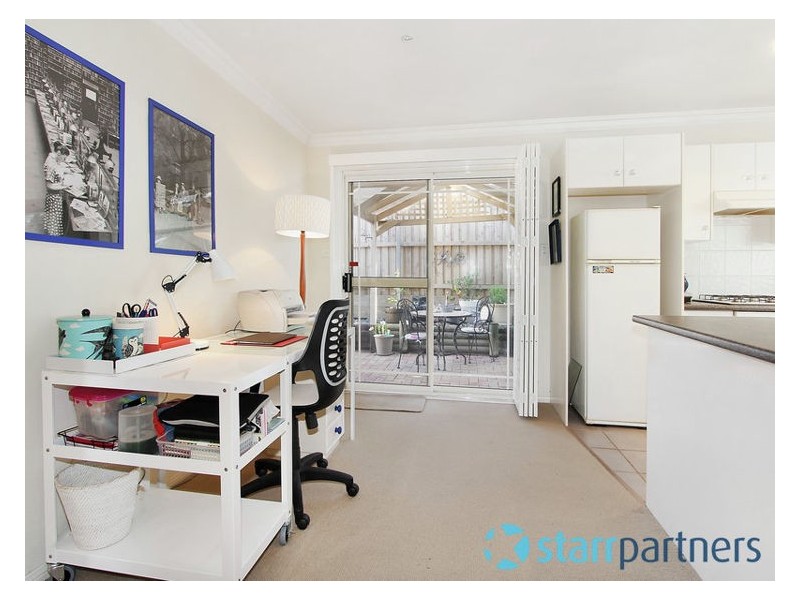 2/24 Allison Road, Guildford NSW 2161