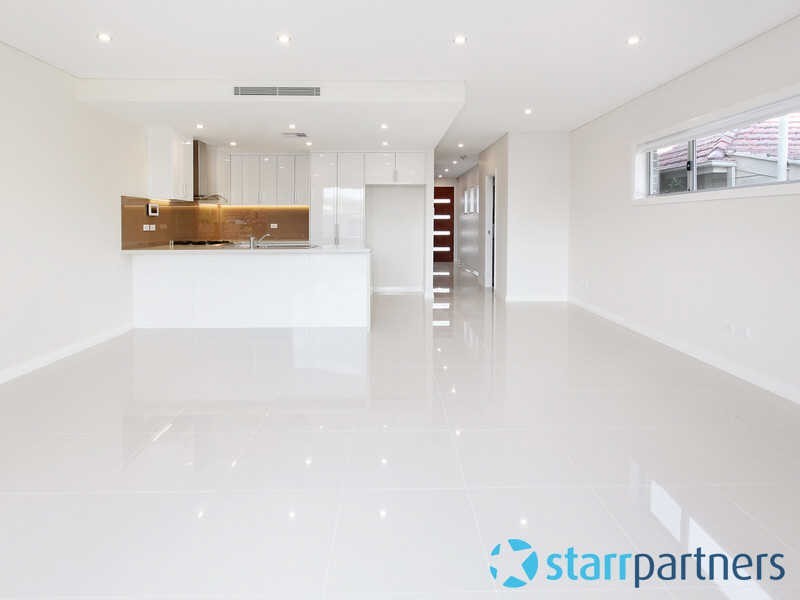 08 PARRY STREET, Pendle Hill NSW 2145