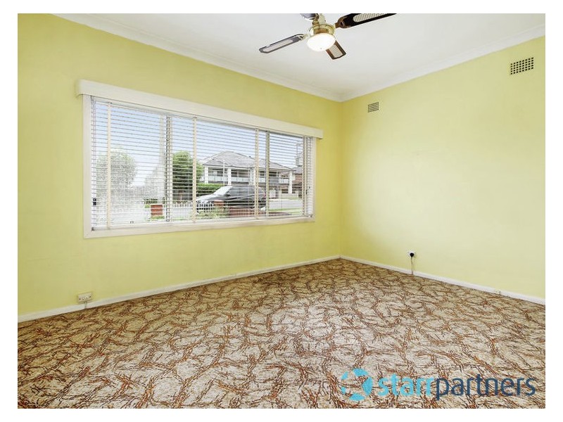 12 Beresford Road, Greystanes NSW 2145