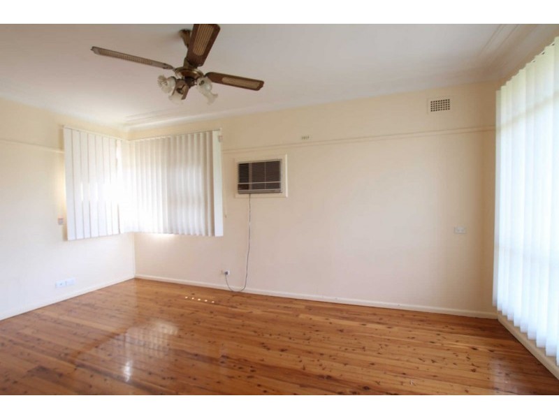 100 FRANCES STREET, South Wentworthville NSW 2145