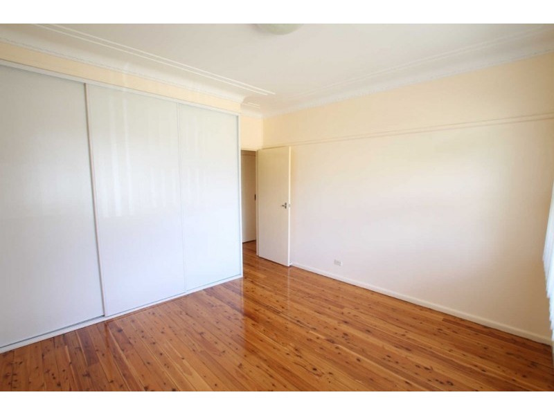 100 FRANCES STREET, South Wentworthville NSW 2145