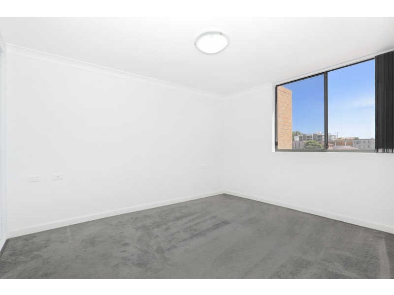 10/5-7 WINDSOR ROAD, Merrylands NSW 2160