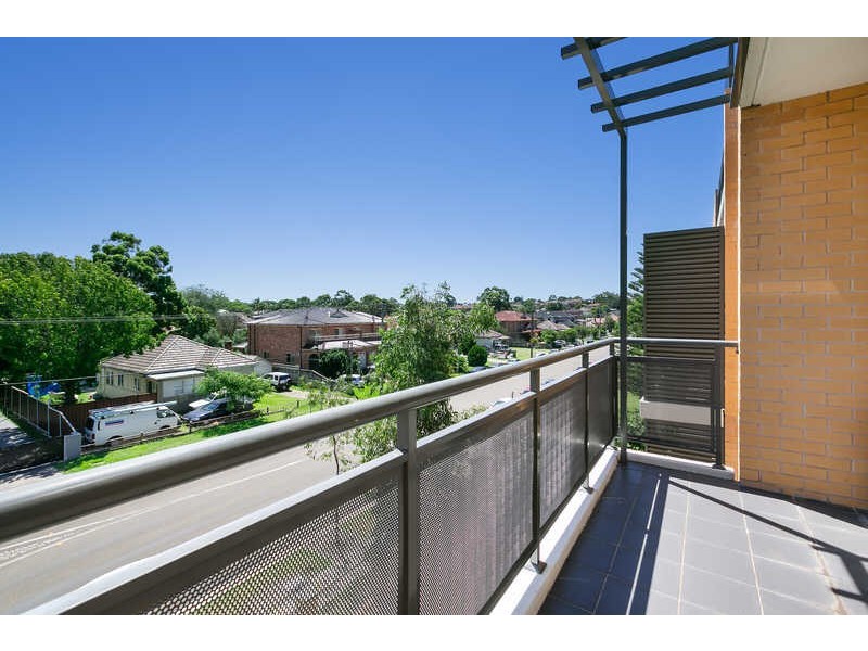 10/5-7 WINDSOR ROAD, Merrylands NSW 2160