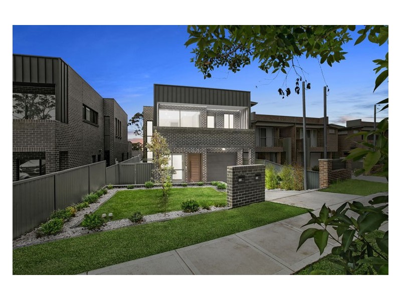 22b Macquarie Road, Greystanes NSW 2145