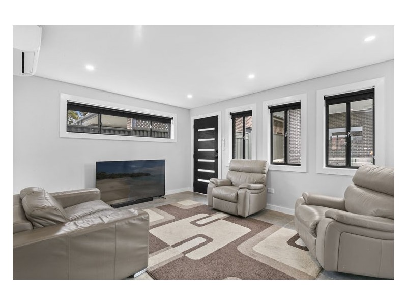 22b Macquarie Road, Greystanes NSW 2145