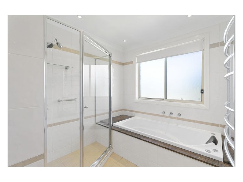 25 Tathira Crescent, Merrylands NSW 2160