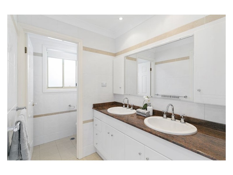 25 Tathira Crescent, Merrylands NSW 2160