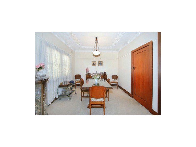 19 Malvern Avenue, Merrylands NSW 2160