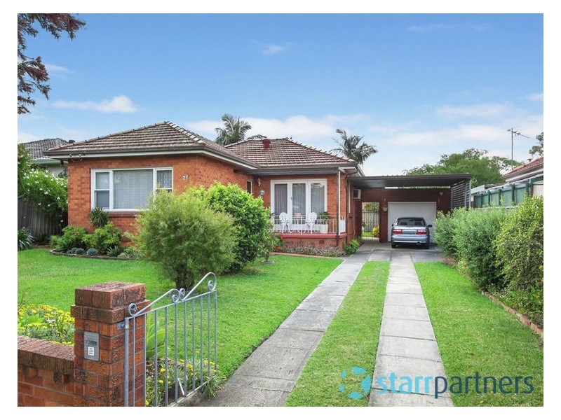 24 Yoogali Street, Merrylands NSW 2160