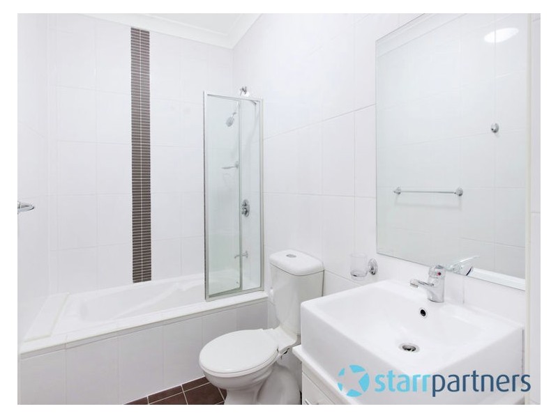 27/10-12 Wingello Street, Guildford NSW 2161